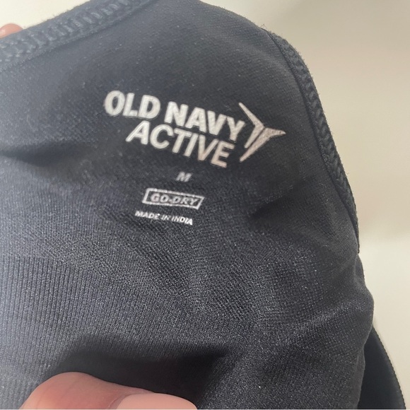 Old Navy Sports Bra Racer Back Go Dry Women’s Size M Adjustable Strap Black. - Picture 4 of 4